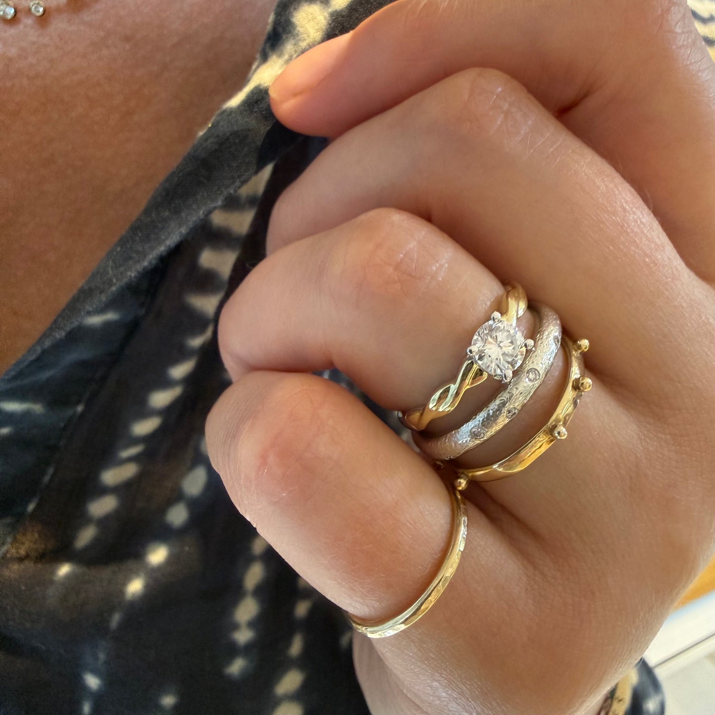 Diamond twist Ring