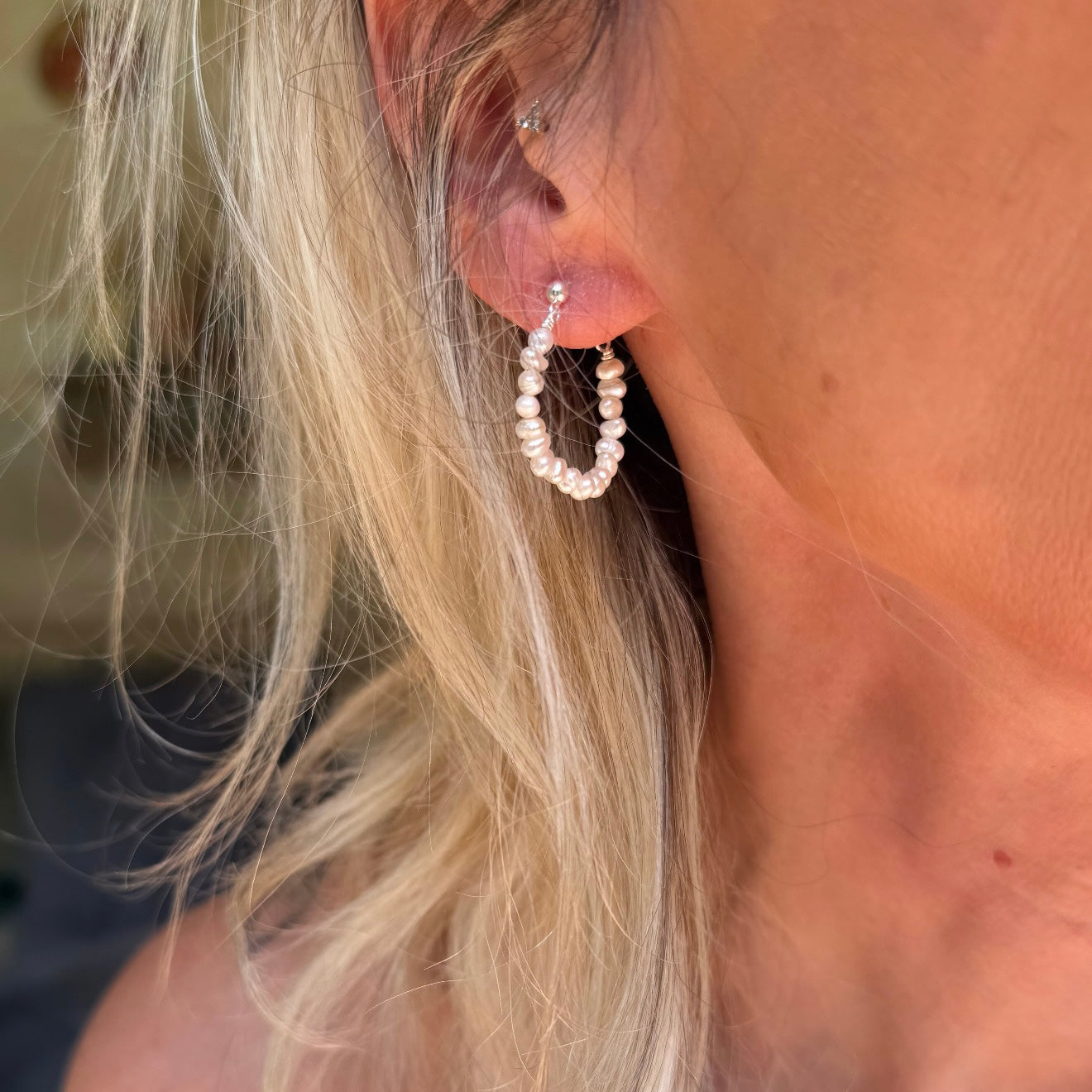 Pearl hoops