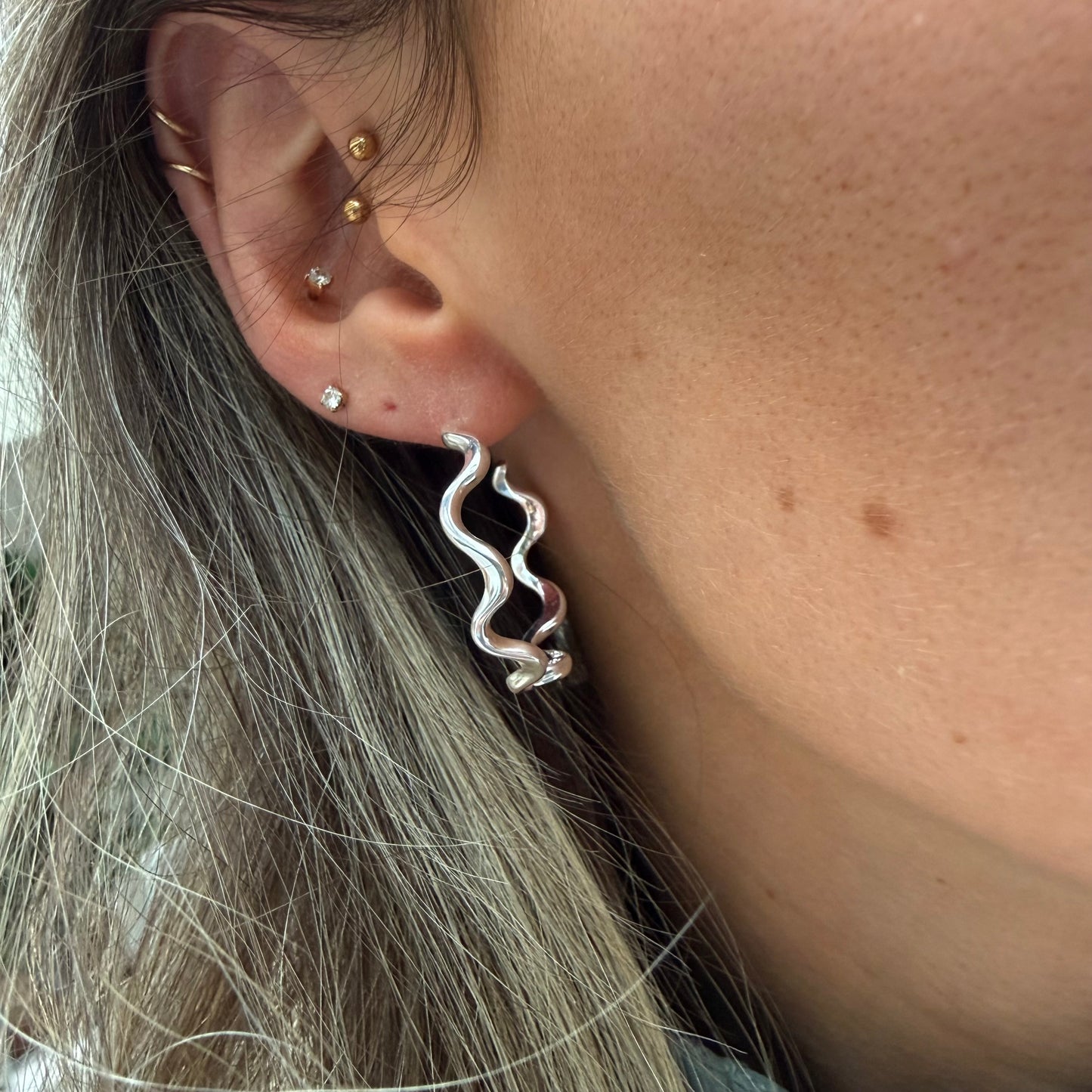 Wavy Hoop Earrings