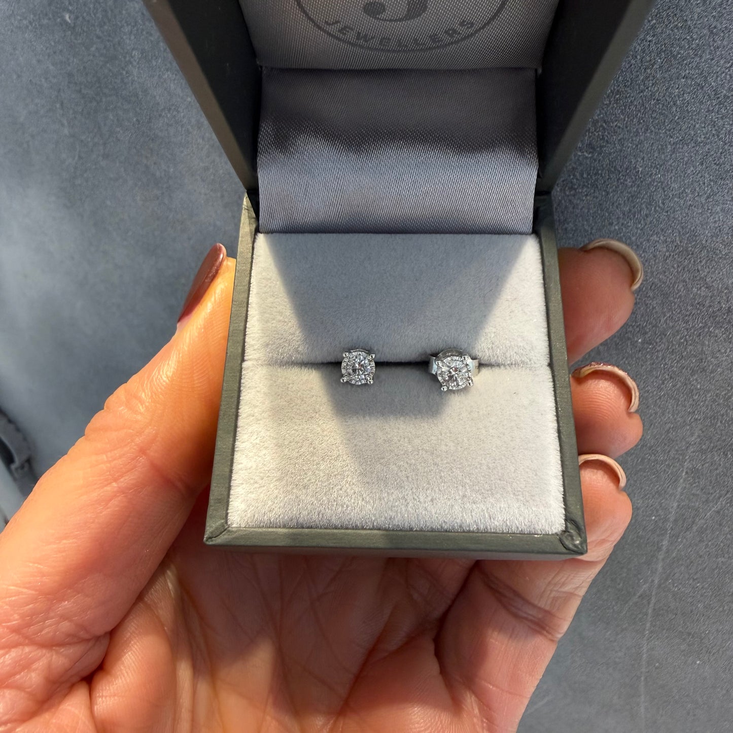 SOLD DIAMOND DEAL OFFER Natural Diamond Earrings