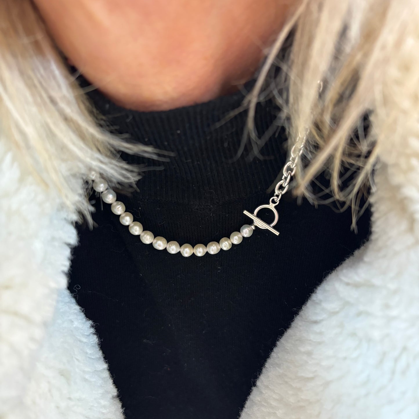 Mezzo Silver Fresh Water Pearl necklace