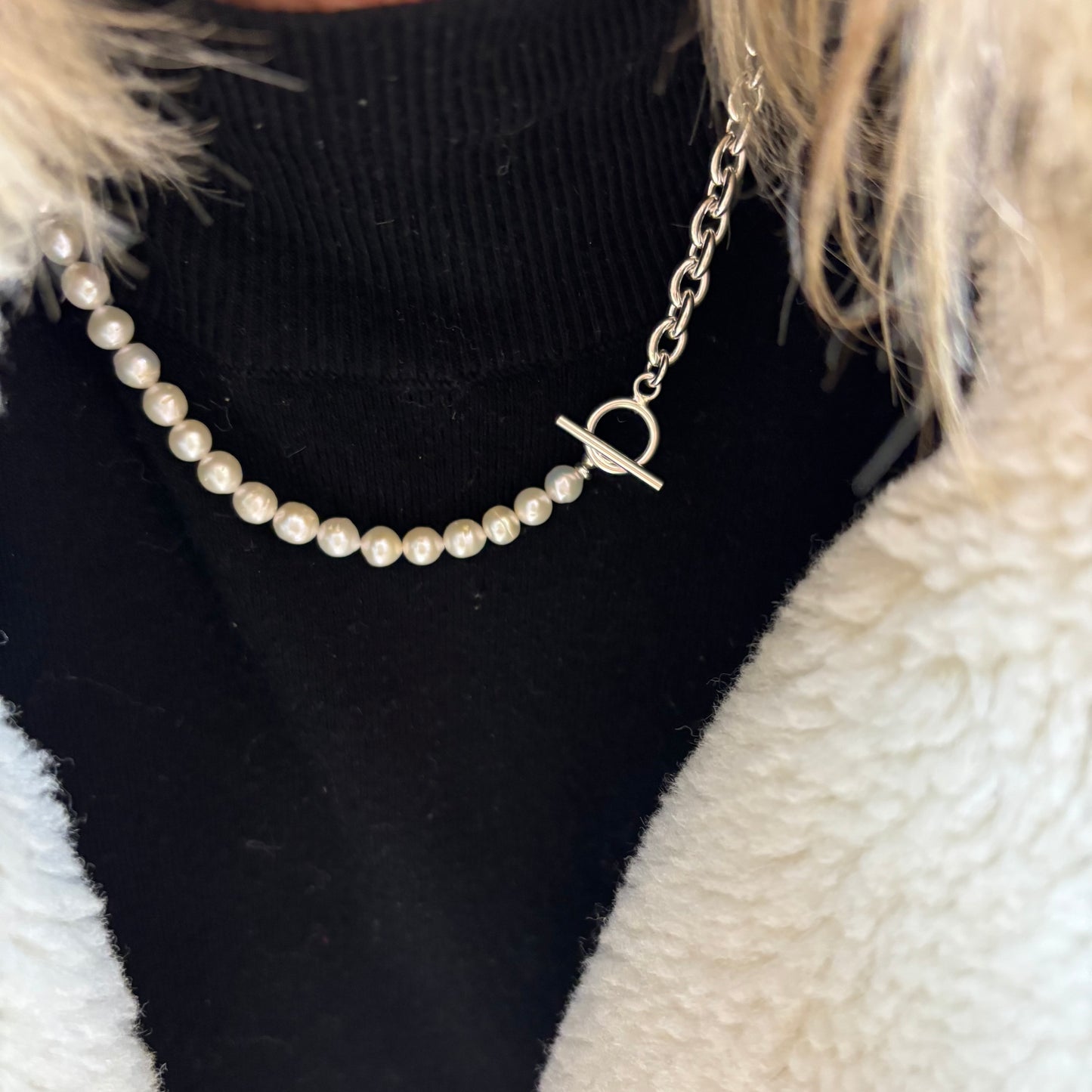 Mezzo Silver Fresh Water Pearl necklace