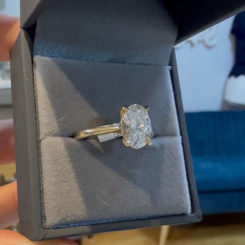 LG Oval Diamond Ring