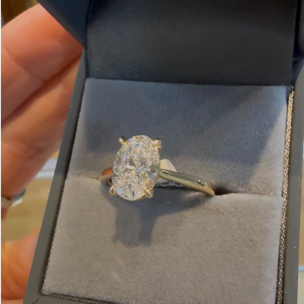 LG Oval Diamond Ring